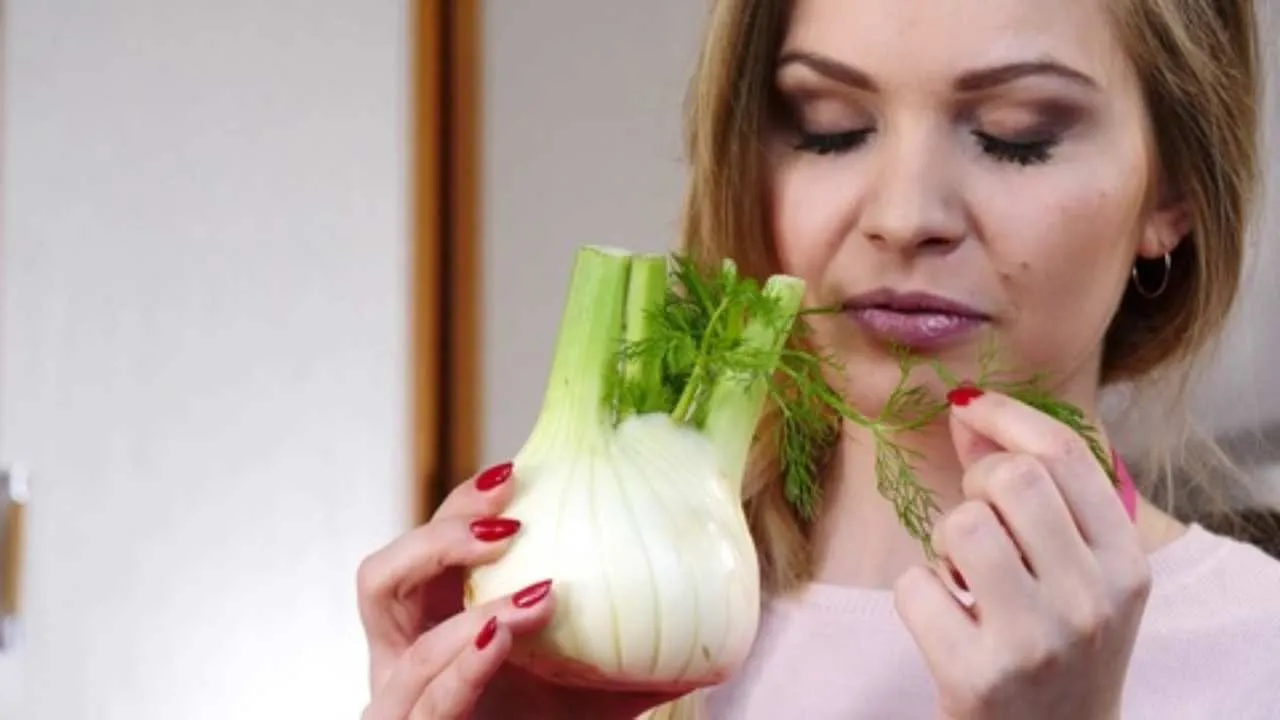Photo of Is eating fennel good for the intestines?  Here is the answer